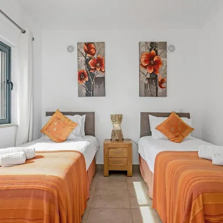 Casa Lilou - Apartamento Em Excelente Condominio Com Piscina E Ginasio Apartment