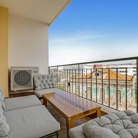 Casa Lilou - Apartamento Em Excelente Condominio Com Piscina E Ginasio Lagos