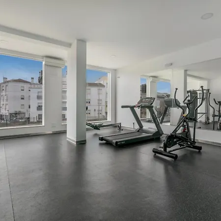 Casa Lilou - Apartamento Em Excelente Condominio Com Piscina E Ginasio * Lagos